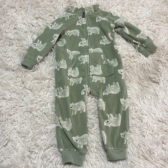 Child Of mine By Carter’s~ 18 Month Sleeper
Very warm green and cream with bears - Picture 1 of 5